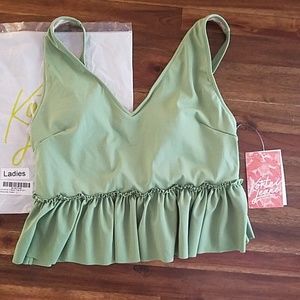 Kortni Jeane women's VNeck top, NWT